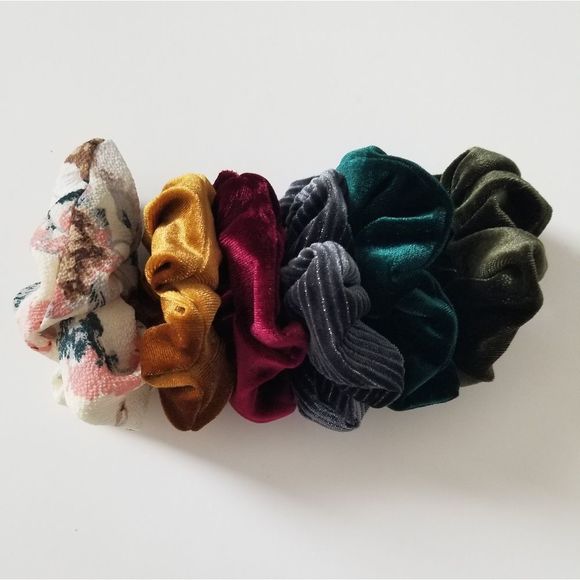 Set of 6 Hair tie Scrunchies - Picture 2 of 4